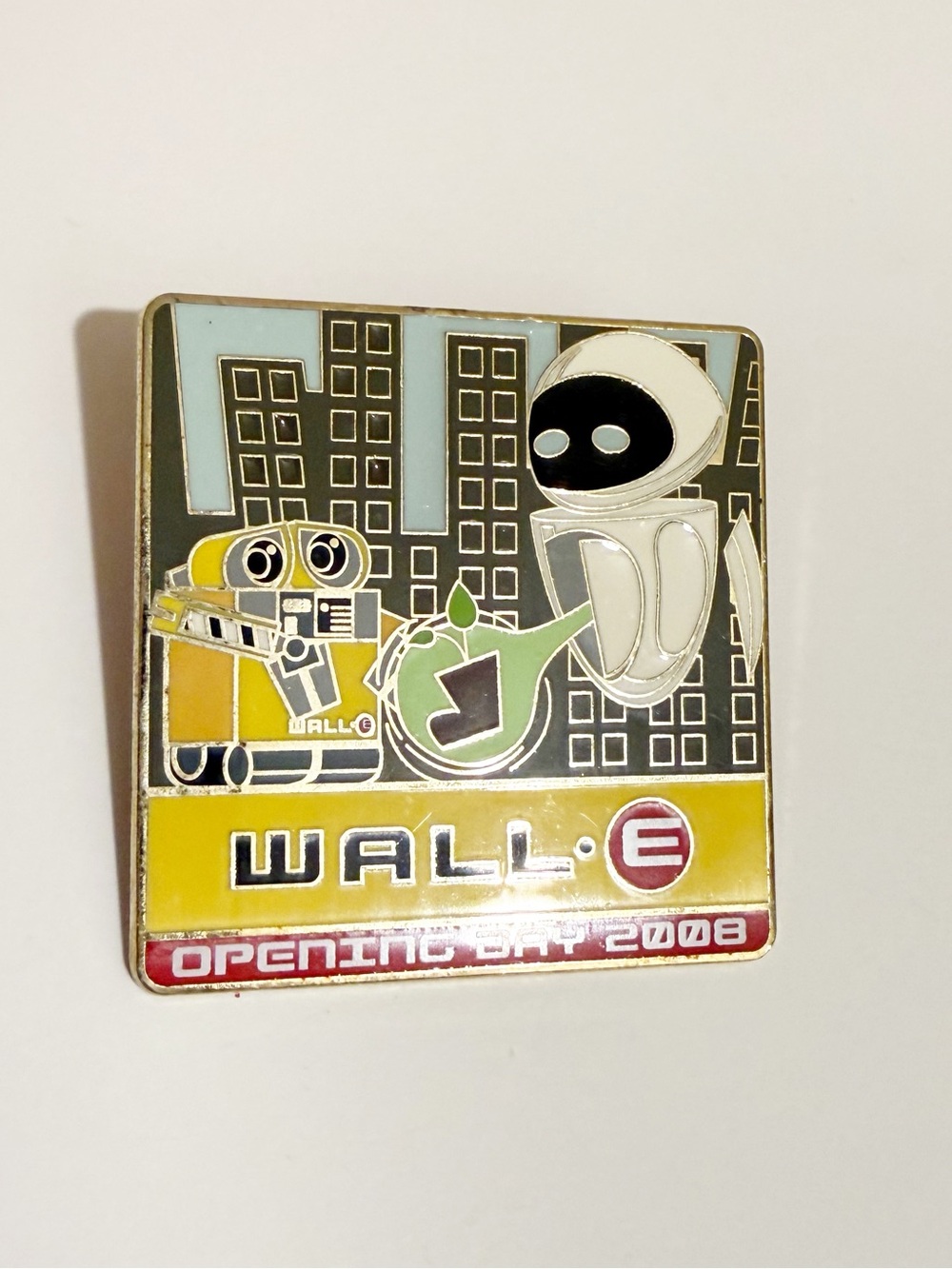Disney WALL•E & EVE Enamel Pin - Yellow, White, Black, Green, Red